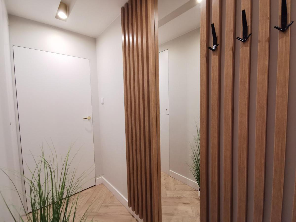 Apartamenty Kielce- Apartament Rubin Przy Zalew Kielecki, Faktura, Parking, Centrum Ngoại thất bức ảnh