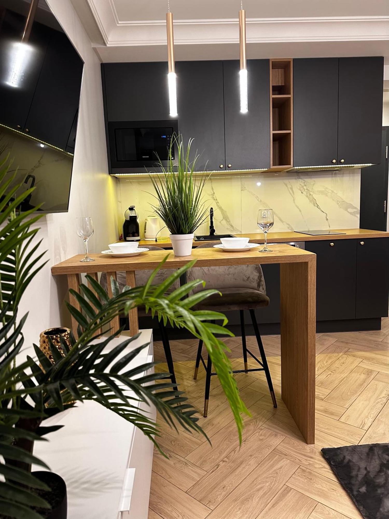 Apartamenty Kielce- Apartament Rubin Przy Zalew Kielecki, Faktura, Parking, Centrum Ngoại thất bức ảnh
