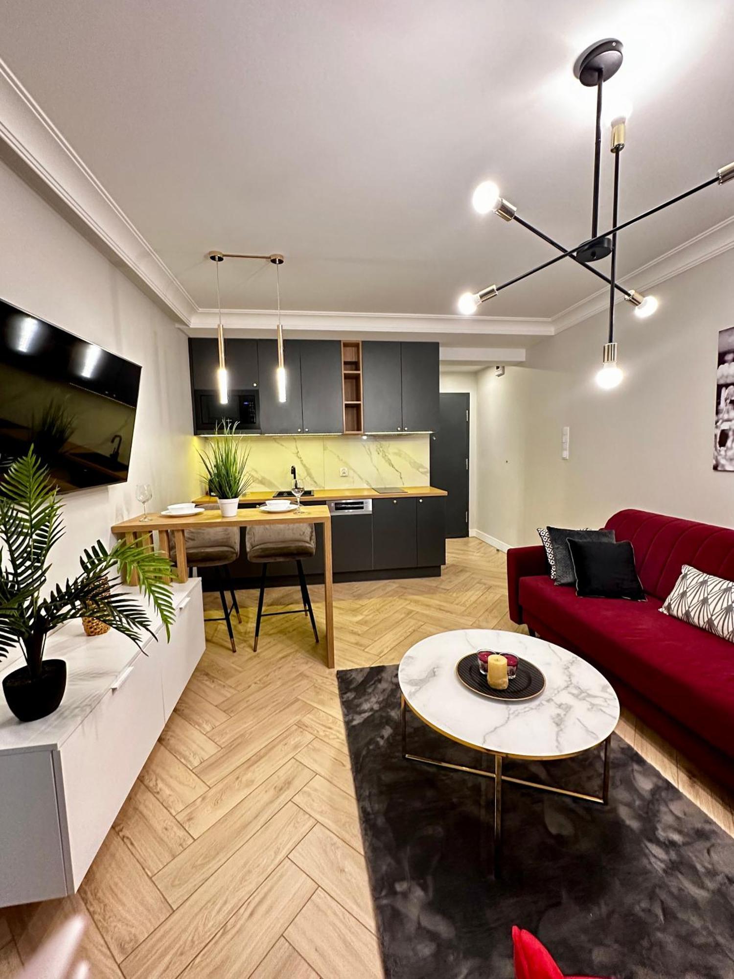 Apartamenty Kielce- Apartament Rubin Przy Zalew Kielecki, Faktura, Parking, Centrum Ngoại thất bức ảnh