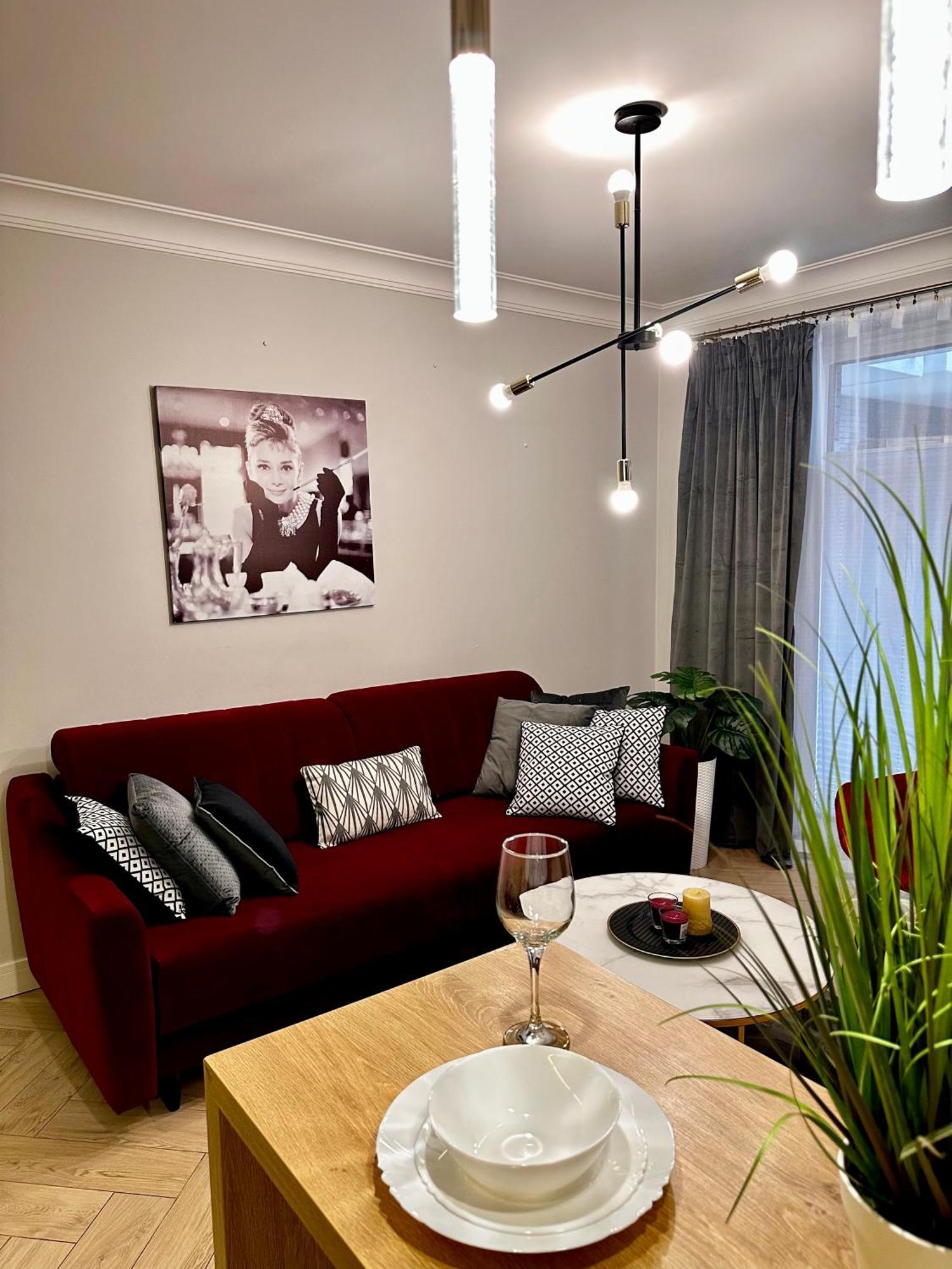 Apartamenty Kielce- Apartament Rubin Przy Zalew Kielecki, Faktura, Parking, Centrum Ngoại thất bức ảnh