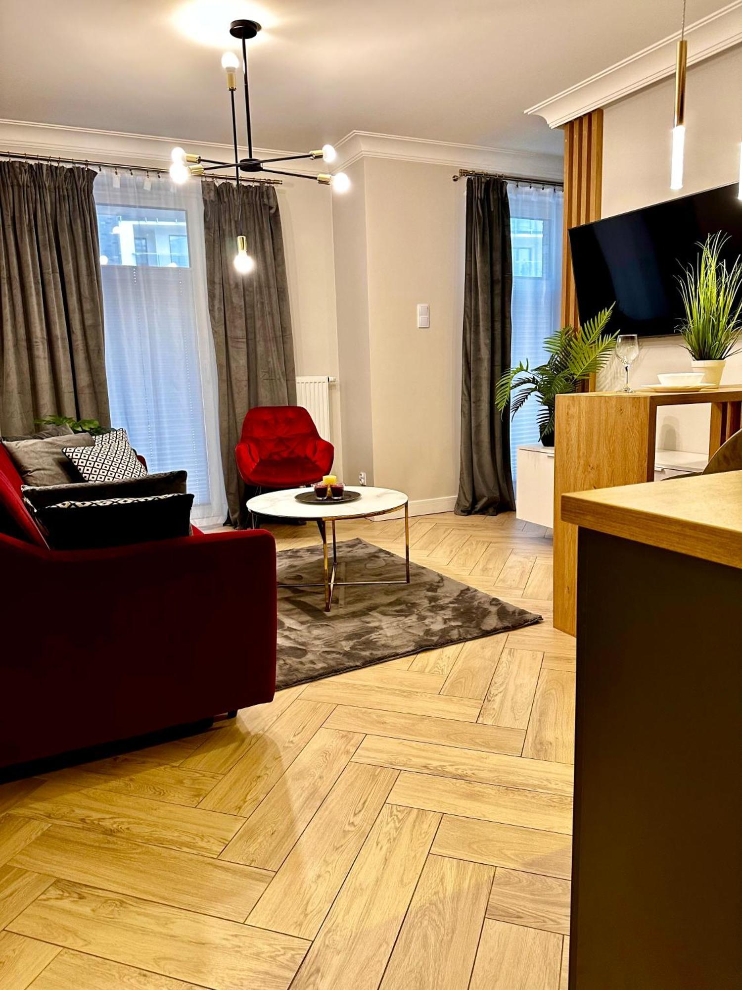 Apartamenty Kielce- Apartament Rubin Przy Zalew Kielecki, Faktura, Parking, Centrum Ngoại thất bức ảnh